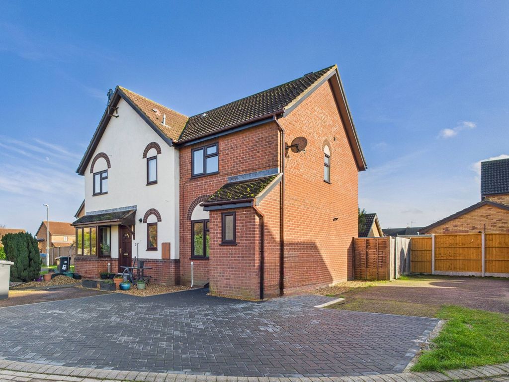 Property photo 1 of 11