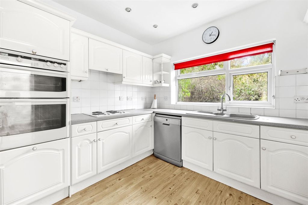 Property photo 3 of 24 4D4A2526.Jpg