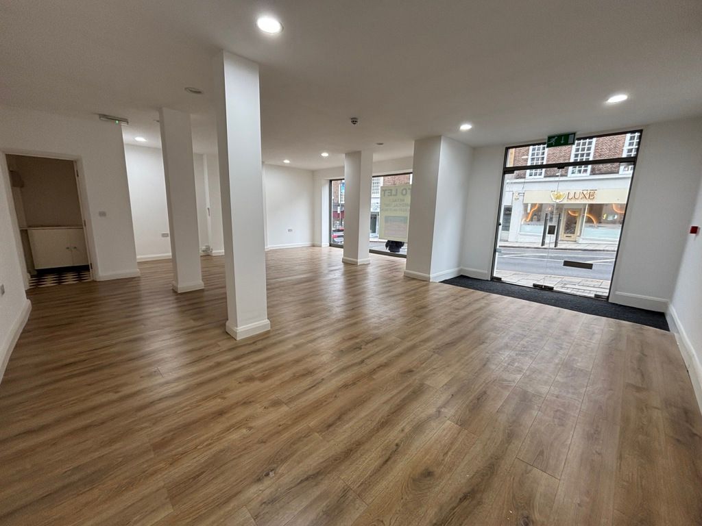 Property photo 2 of 12 Photo 4