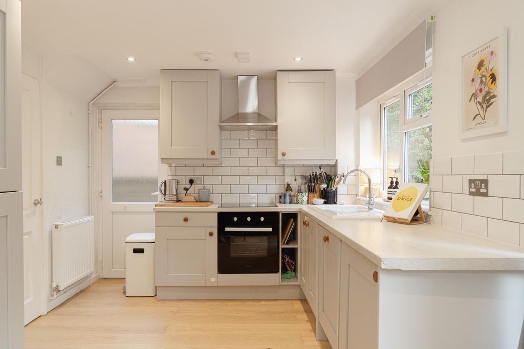 Property photo 2 of 20 Propertyportals 7.Jpg