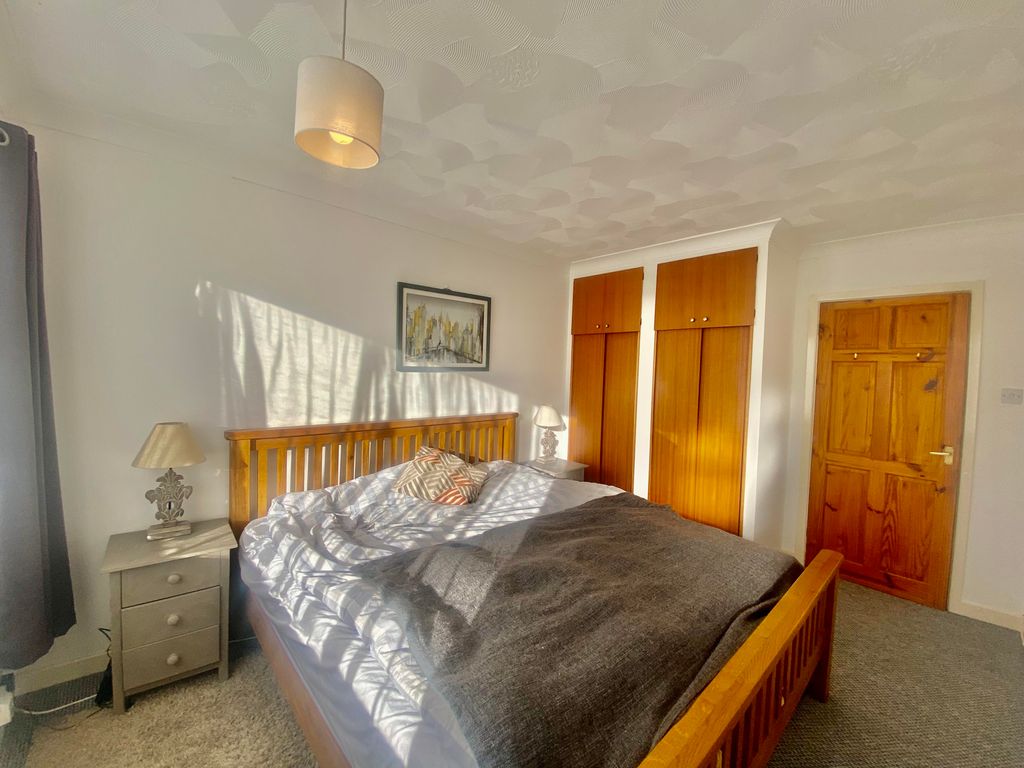 Property photo 3 of 9 Image