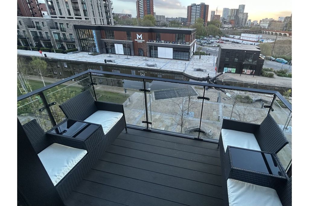 Property photo 3 of 12 Balcony