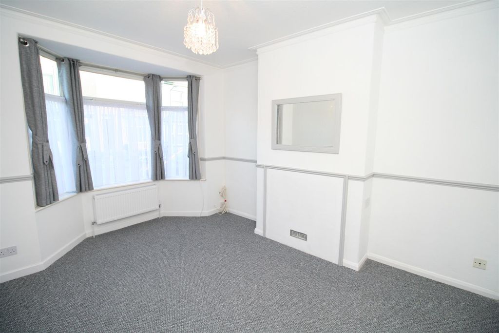 Property photo 3 of 8 Living Room.Jpg