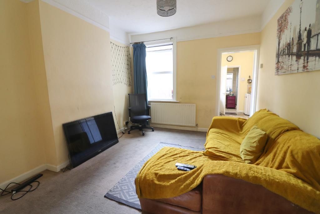 Property photo 3 of 8