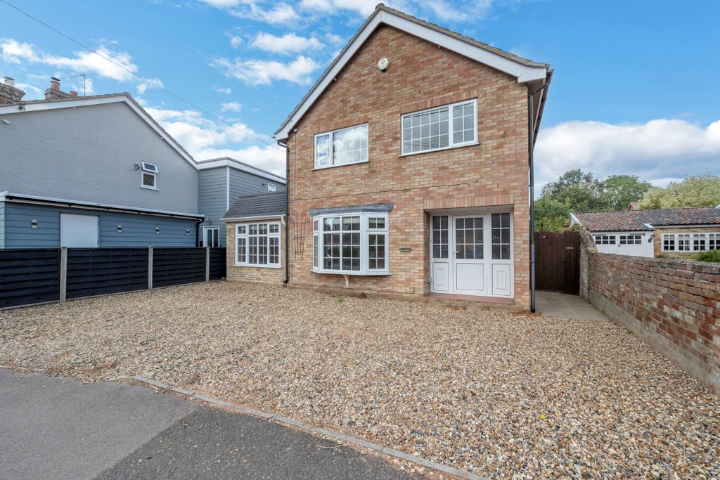 Property photo 1 of 18 Dcp_2965