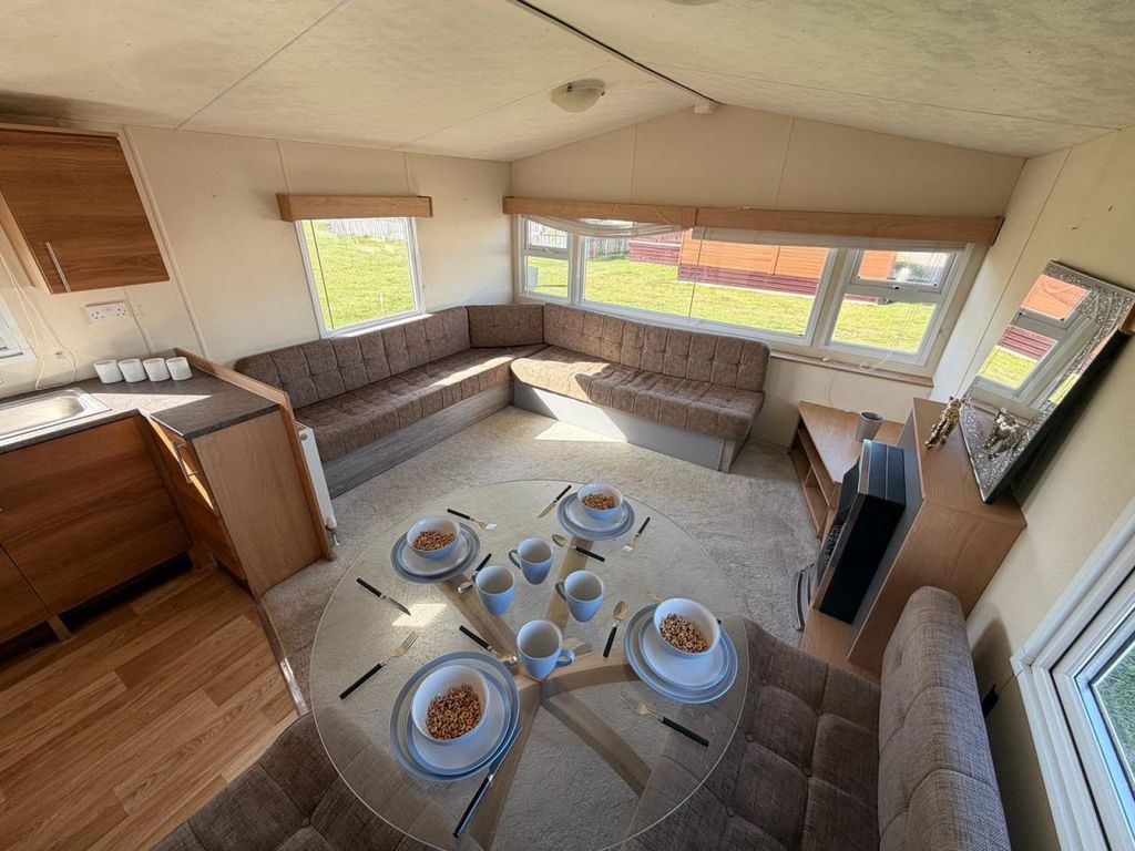 Property photo 1 of 6 Delta Sofia 2015 Car0051743 144237918.Jpeg