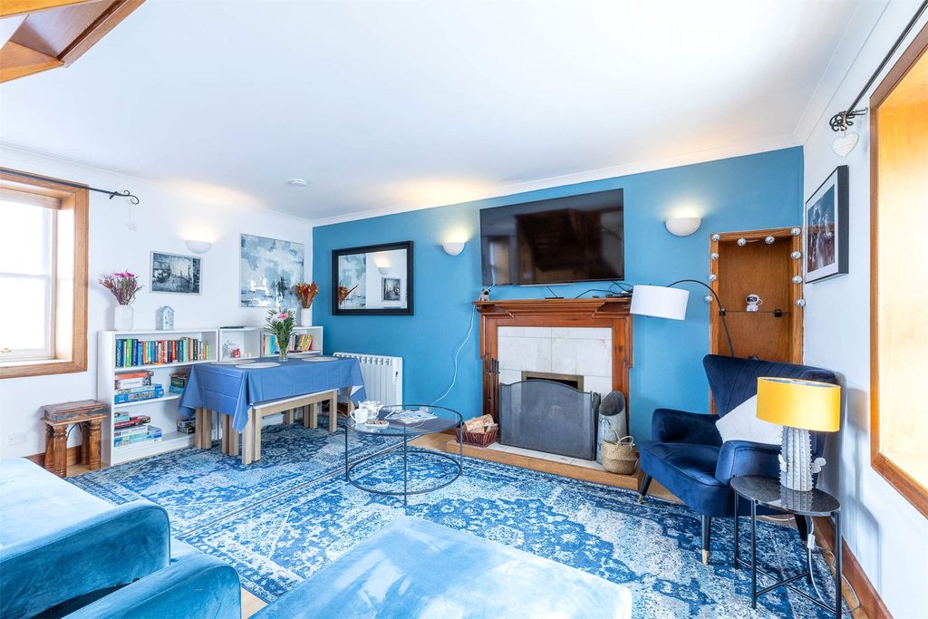 Property photo 3 of 23 Picture No. 03