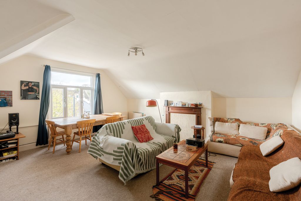 Property photo 2 of 13 Photo 2