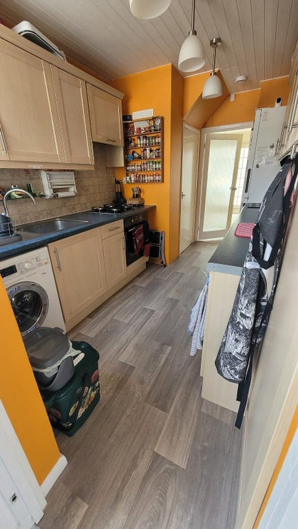 Property photo 2 of 4