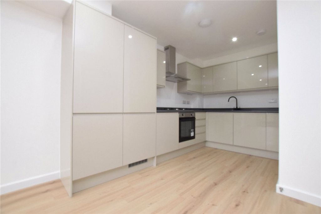 Property photo 2 of 7 Picture No. 05