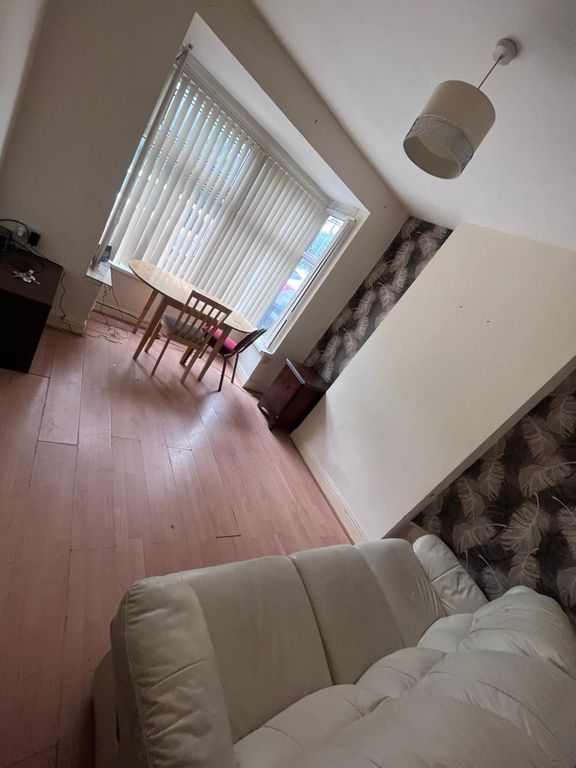 Property photo 2 of 4