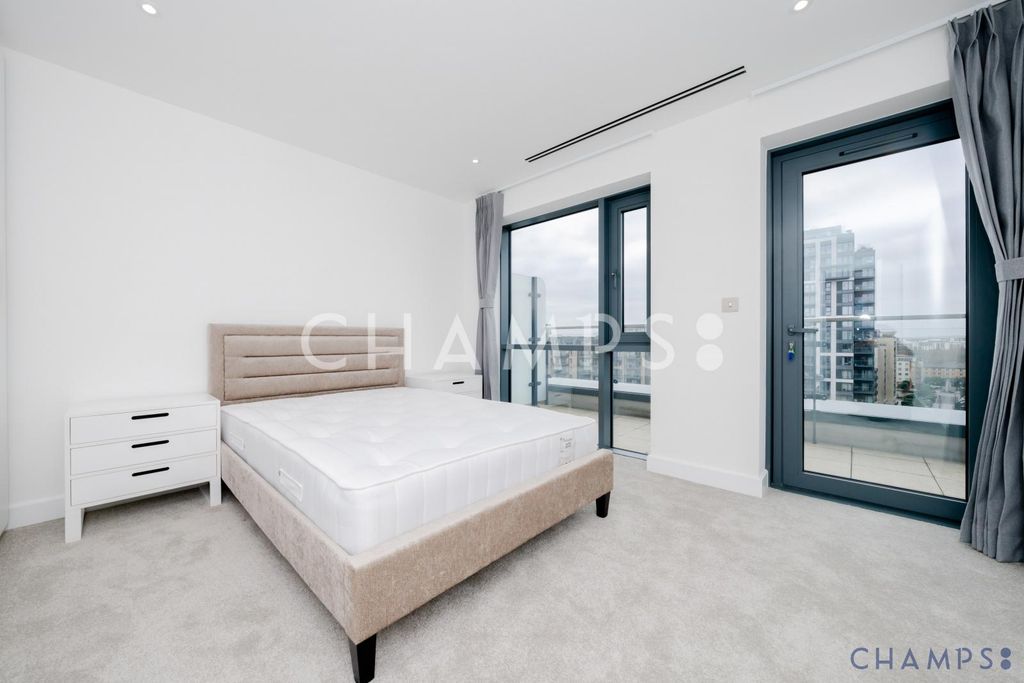 Property photo 2 of 18 Gallery