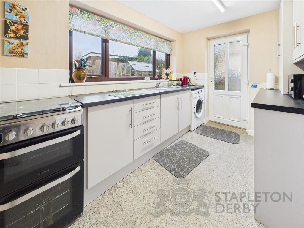 Property photo 2 of 16 Cam04709G0-Pr0295-Still005.Jpg