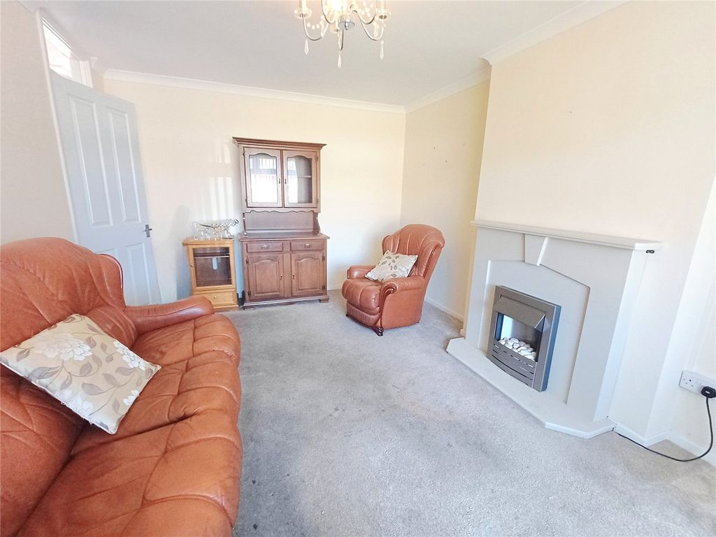 Property photo 3 of 9 Picture No. 14