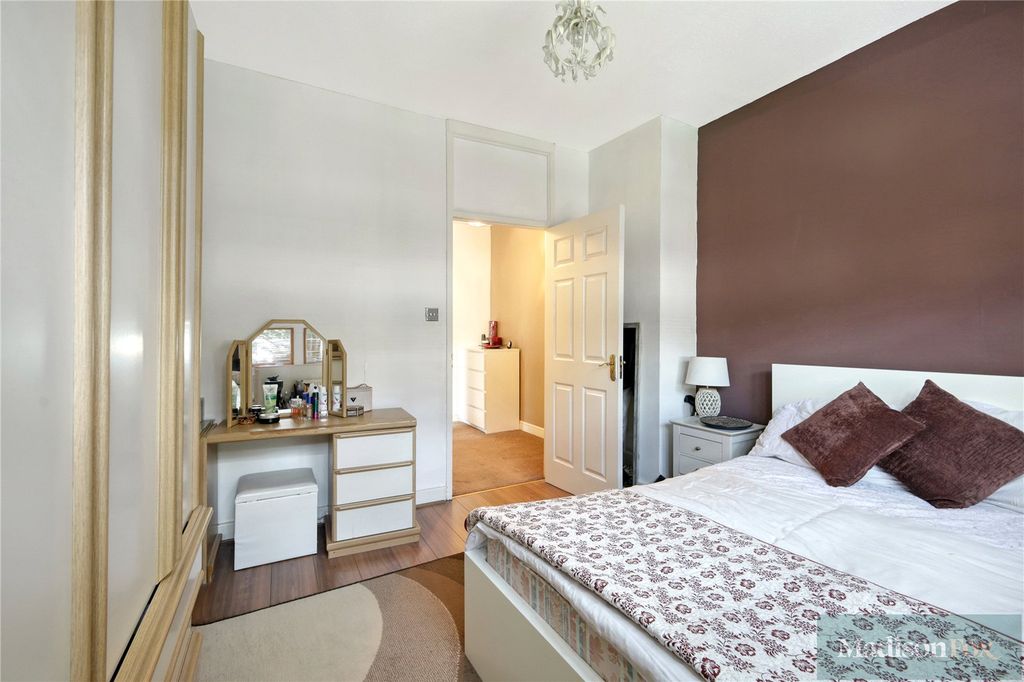 Property photo 2 of 31 Picture No. 56