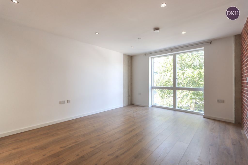 Property photo 3 of 9 Picture No. 05