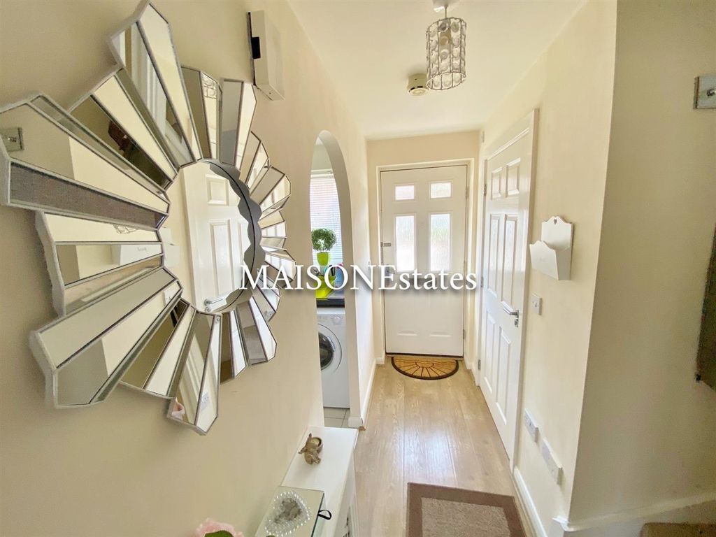 Property photo 3 of 12 Entrance Hallway.Jpg