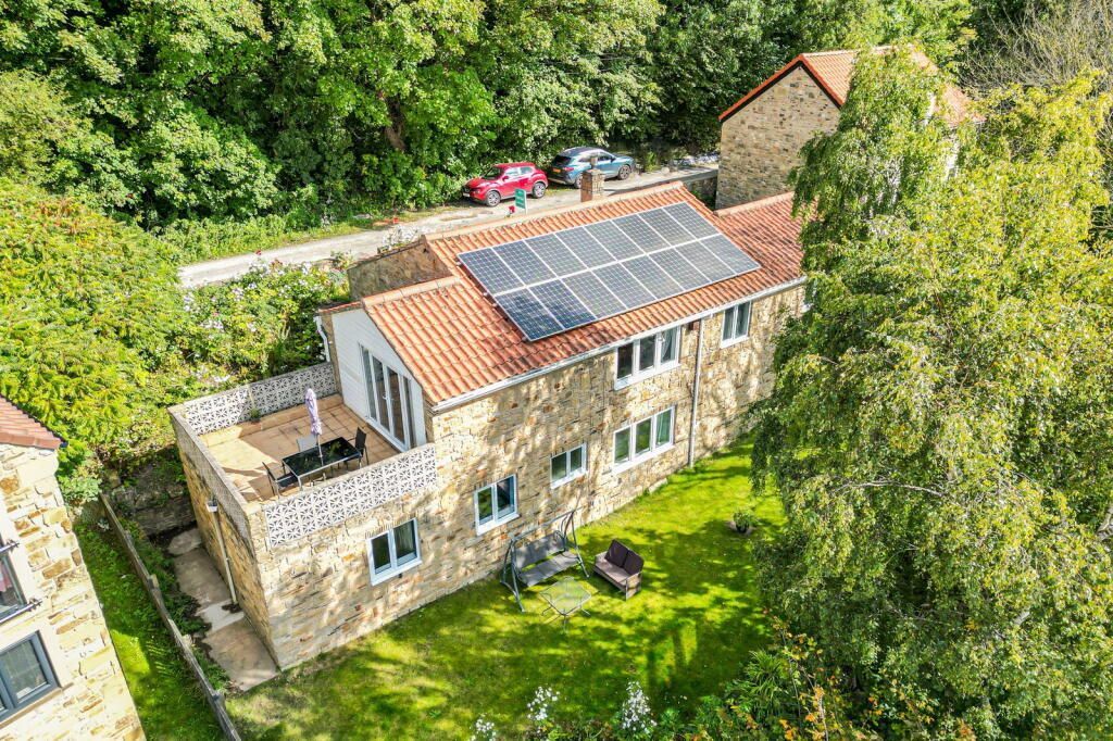 Property photo 1 of 36