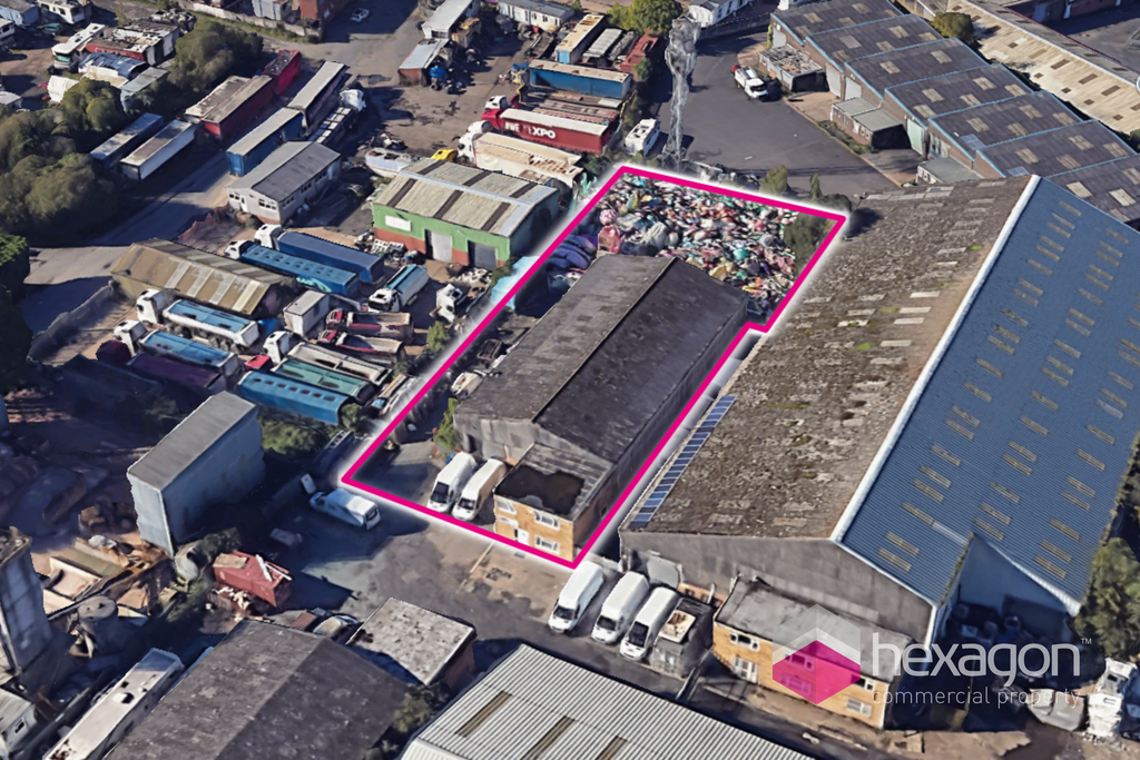 Property photo 2 of 9