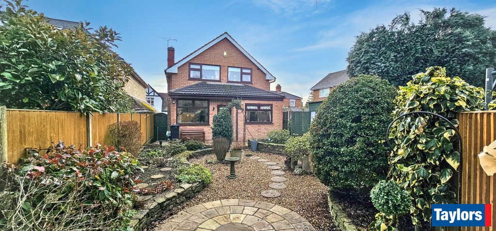 Property photo 2 of 13