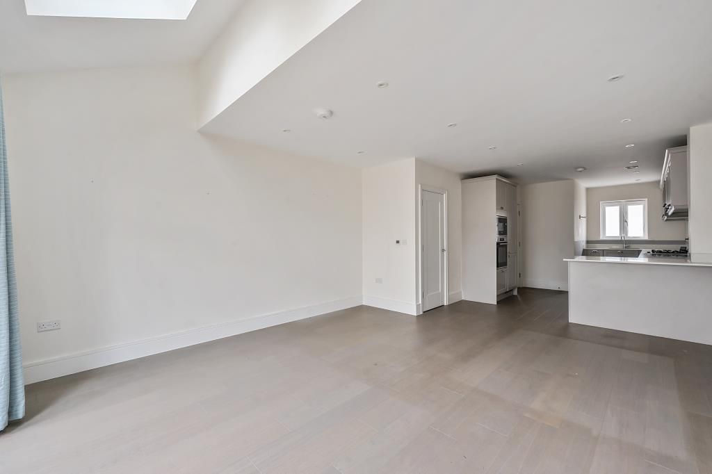 Property photo 2 of 20 Reception Room