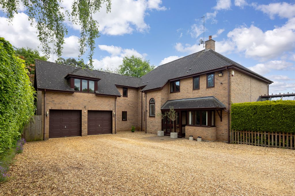 Property photo 1 of 24