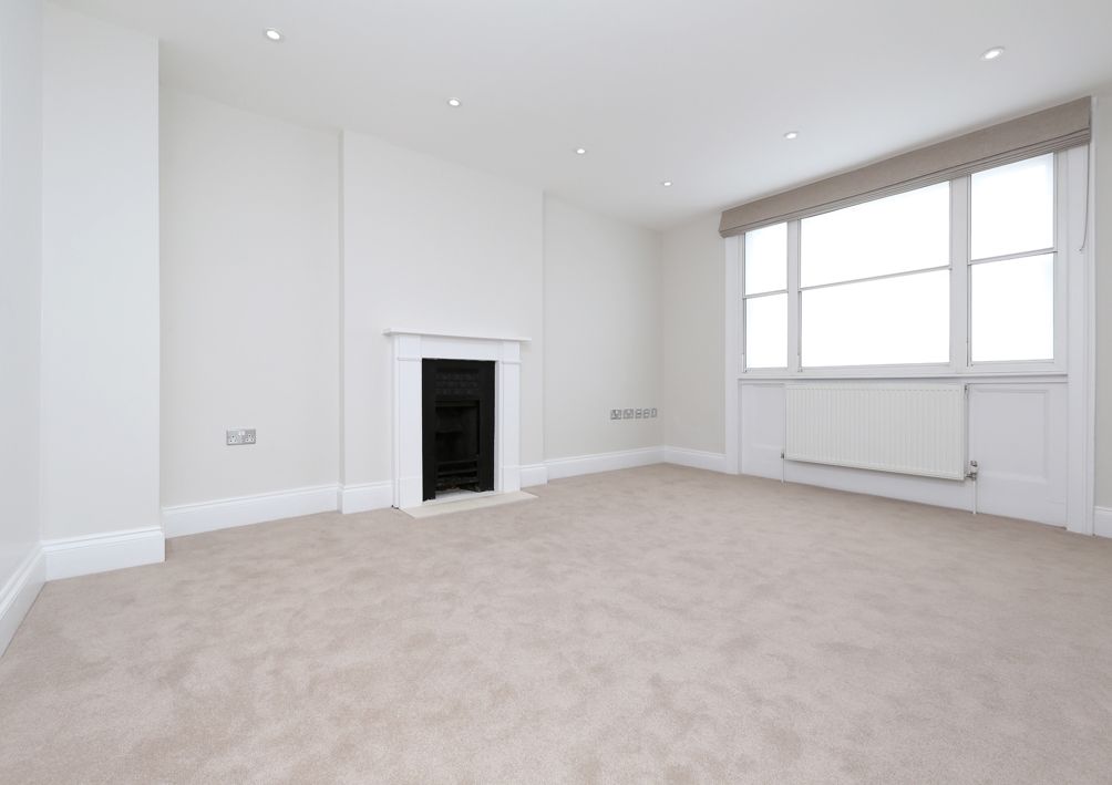 Property photo 3 of 7 3_5 Montagu Pl 3O...