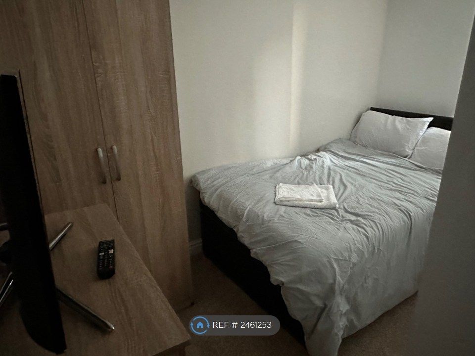 Property photo 3 of 29