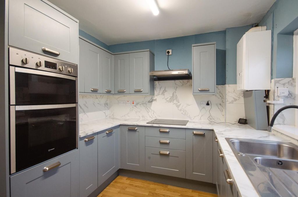 Property photo 3 of 21 Dsc_9710.Jpg