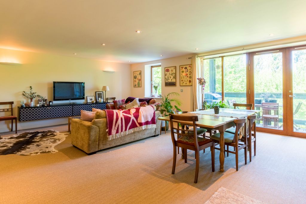 Property photo 2 of 23 0 General