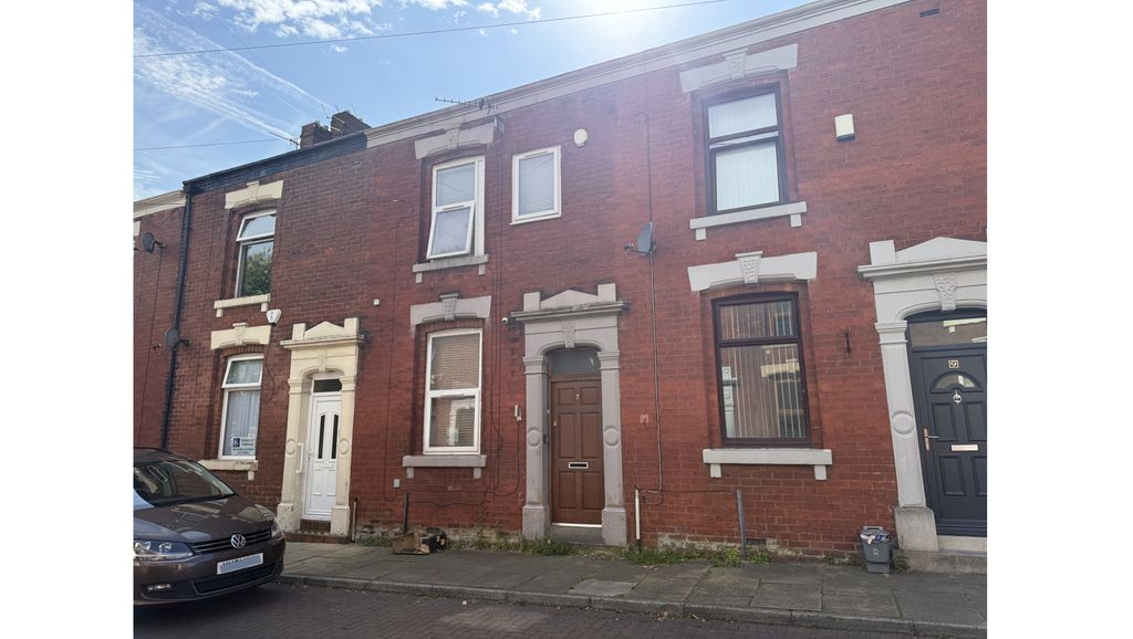 Property photo 1 of 1