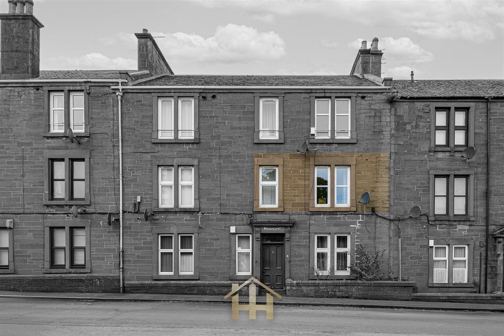 Property photo 2 of 10 Z91_8773-Edit-Edit.Jpg