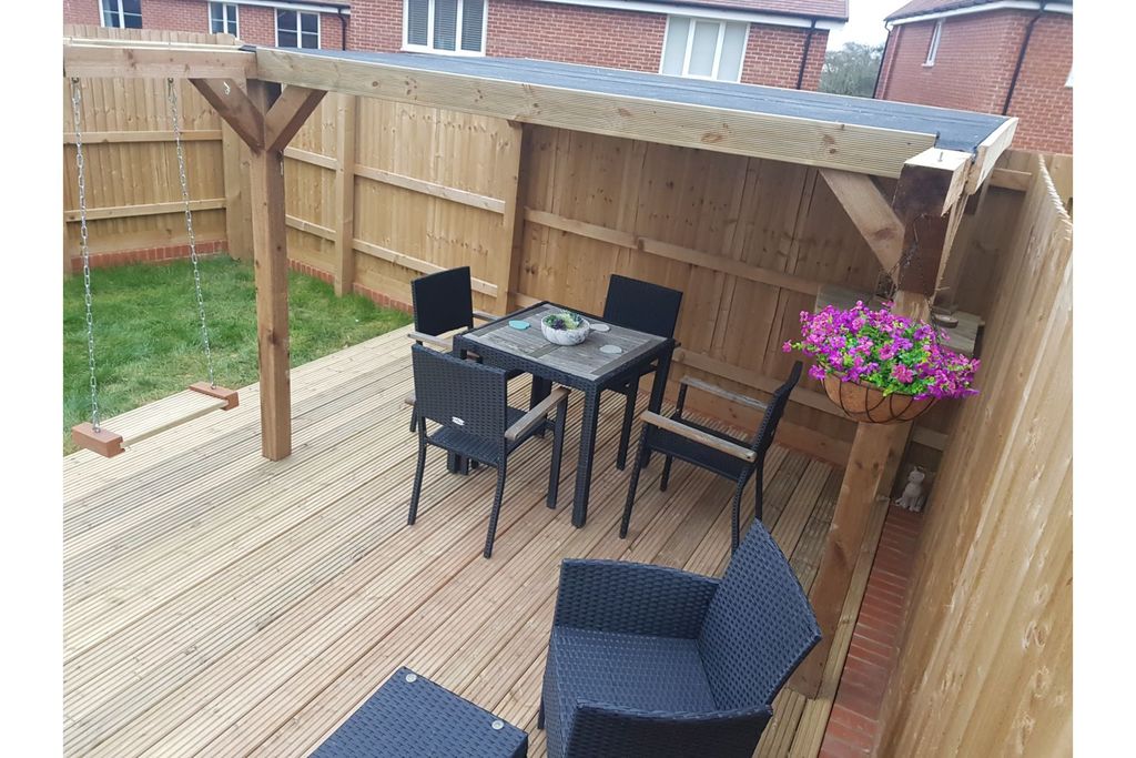 Property photo 1 of 20 Gazebo