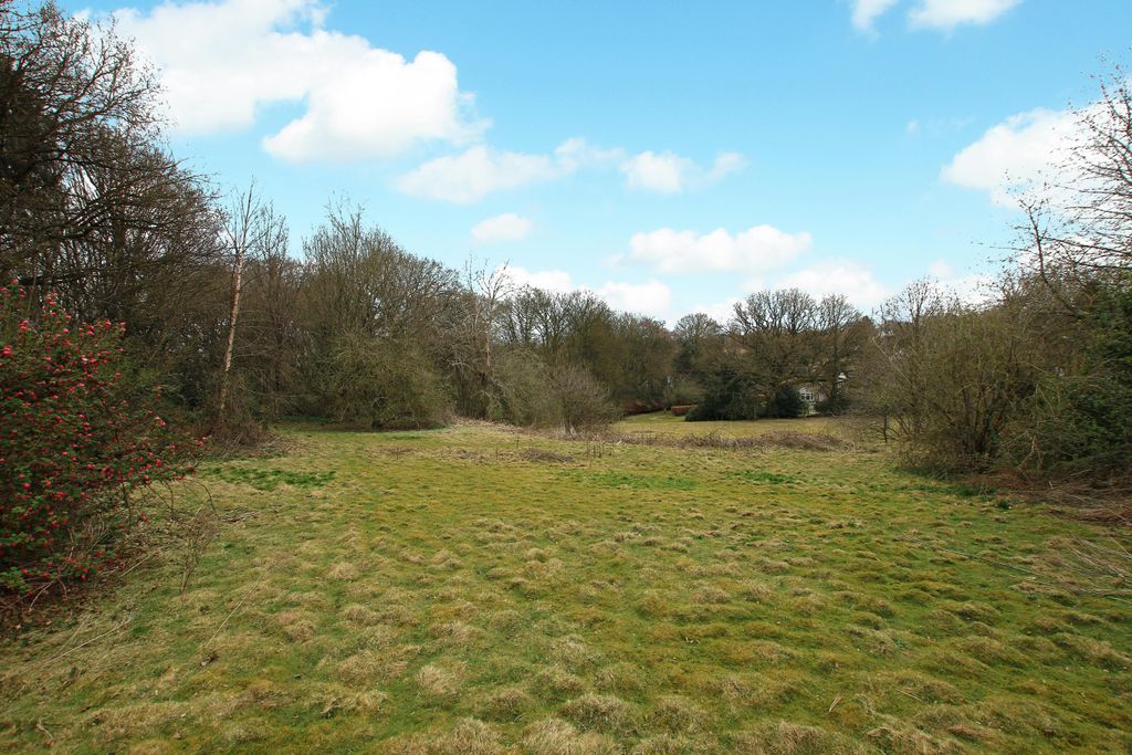 Property photo 3 of 8 H7D_4526 Edit Blue Sky.Jpg