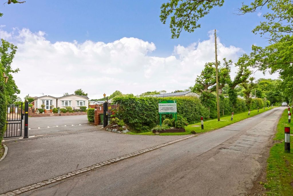 Property photo 1 of 16 Tfbuxkog.Jpeg