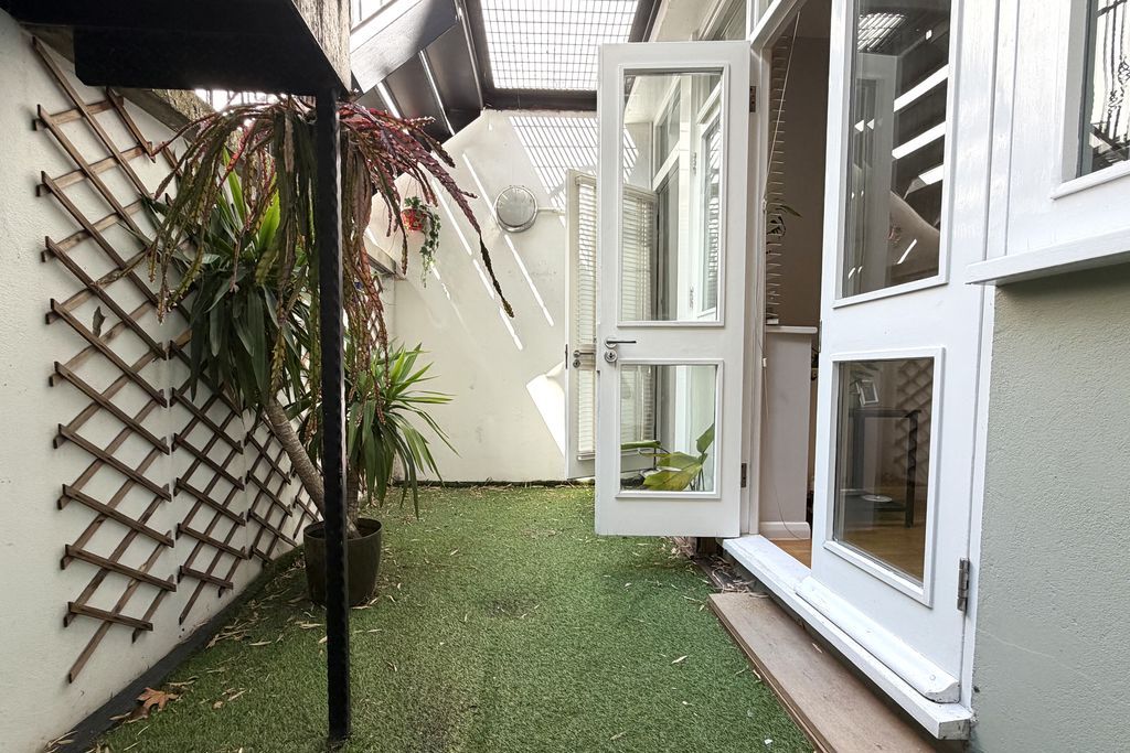 Property photo 2 of 12 Photo 7