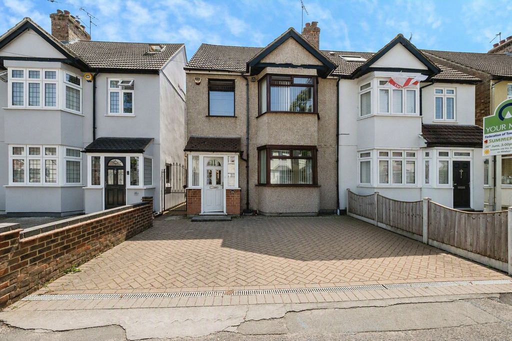 Property photo 1 of 37 Picture No. 43