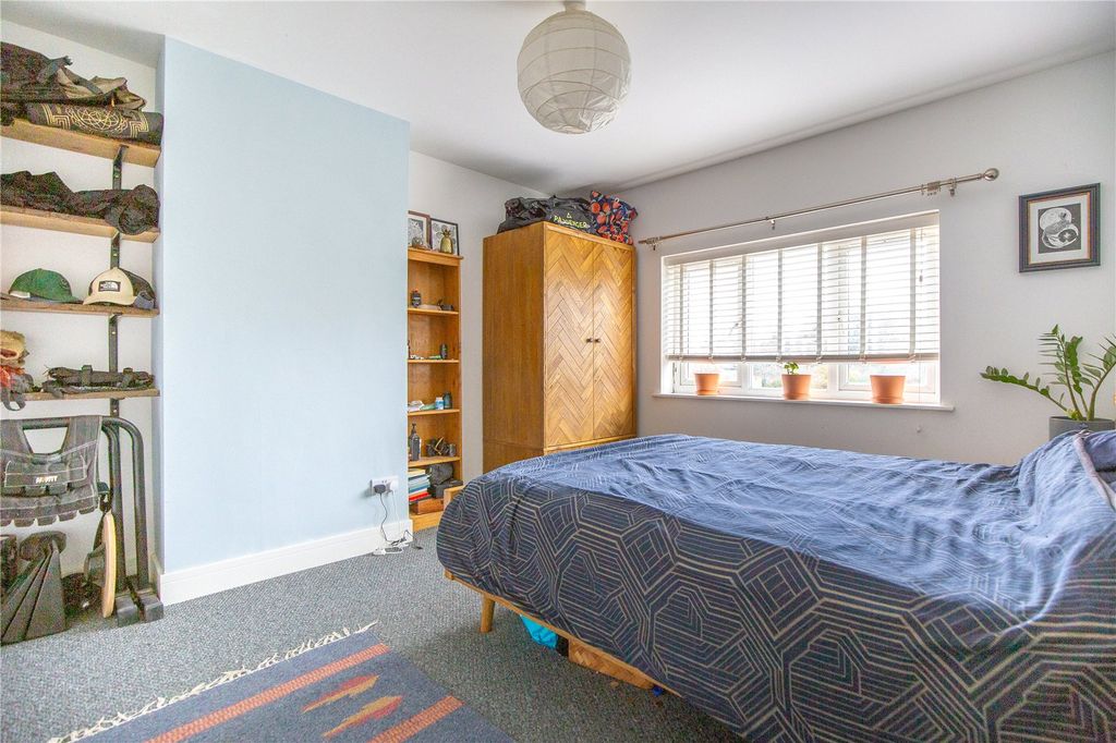 Property photo 3 of 12 Picture No. 08