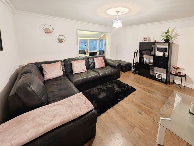 Property photo 1 of 9 Photo 14