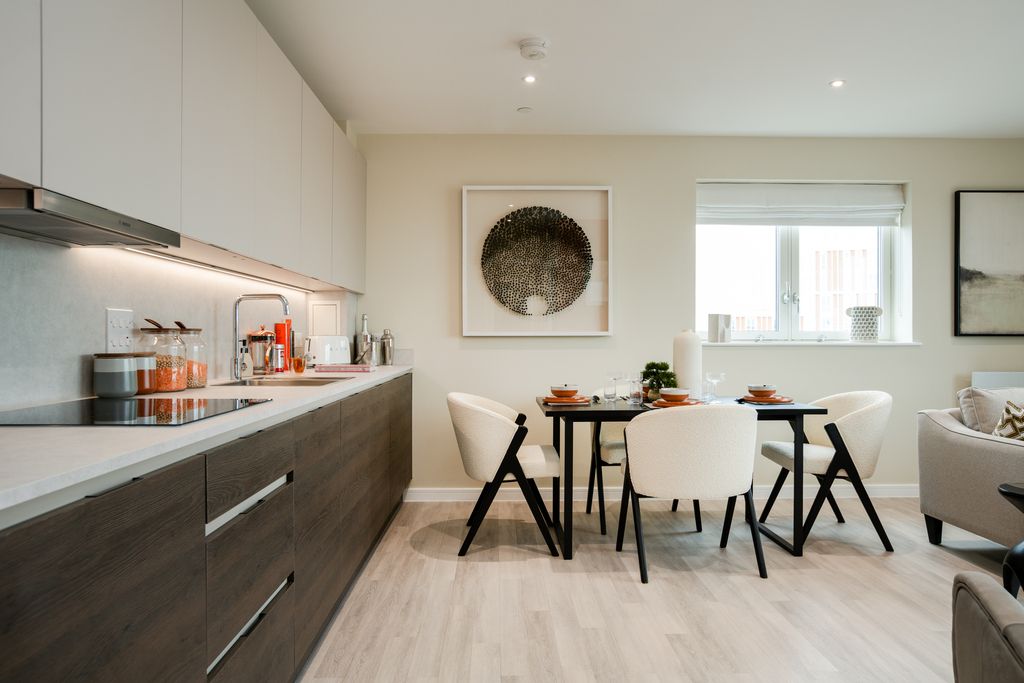 Property photo 3 of 6 5