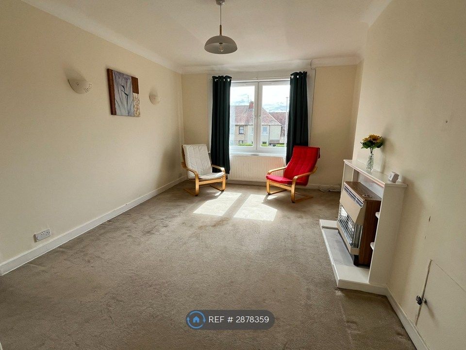 Property photo 1 of 22 Living Room