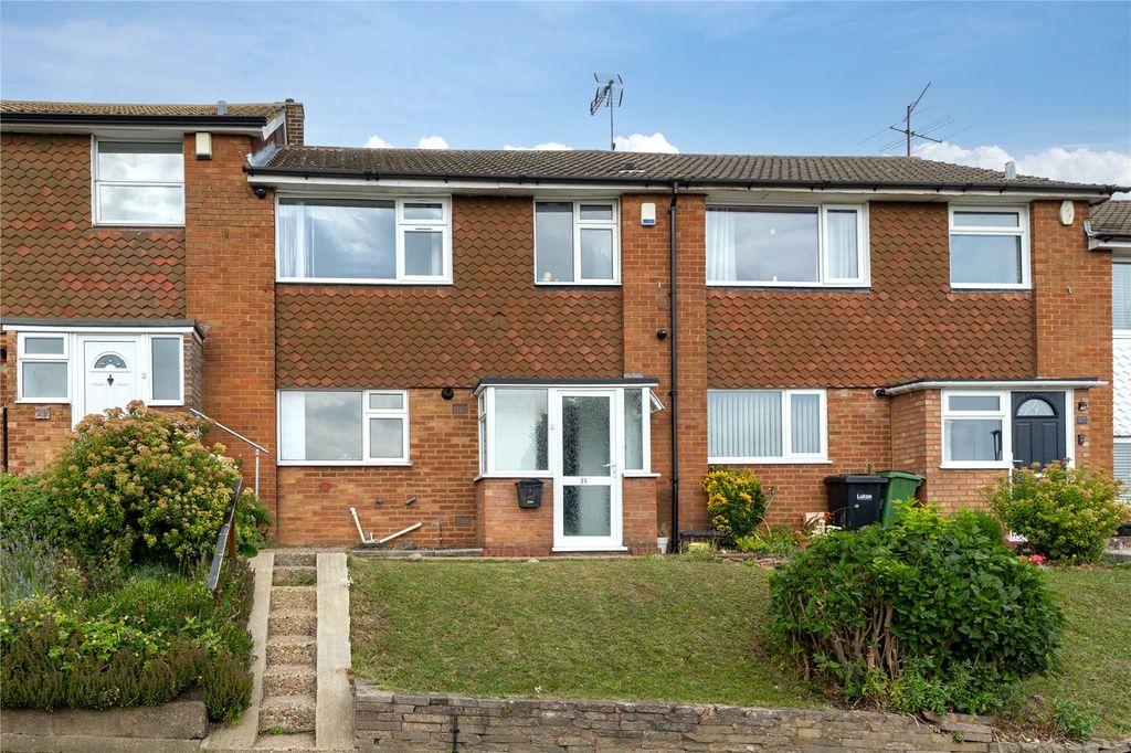 Property photo 1 of 24 Picture No. 03