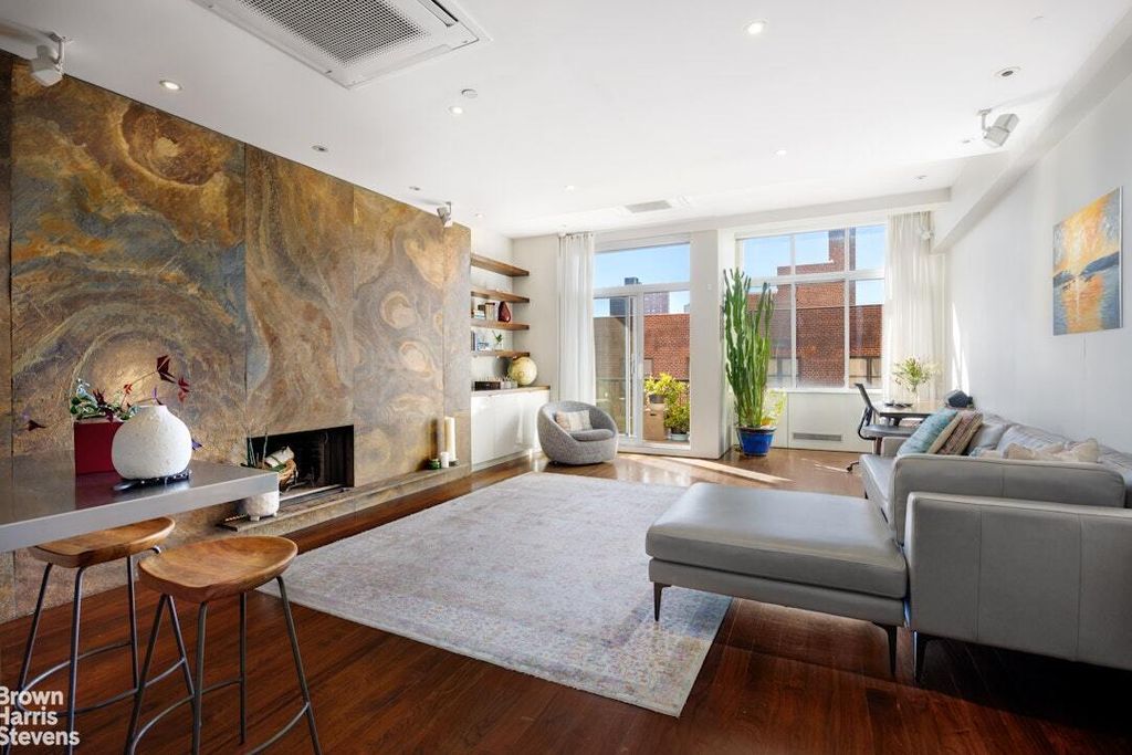 Property photo 2 of 14 <Alttext/>