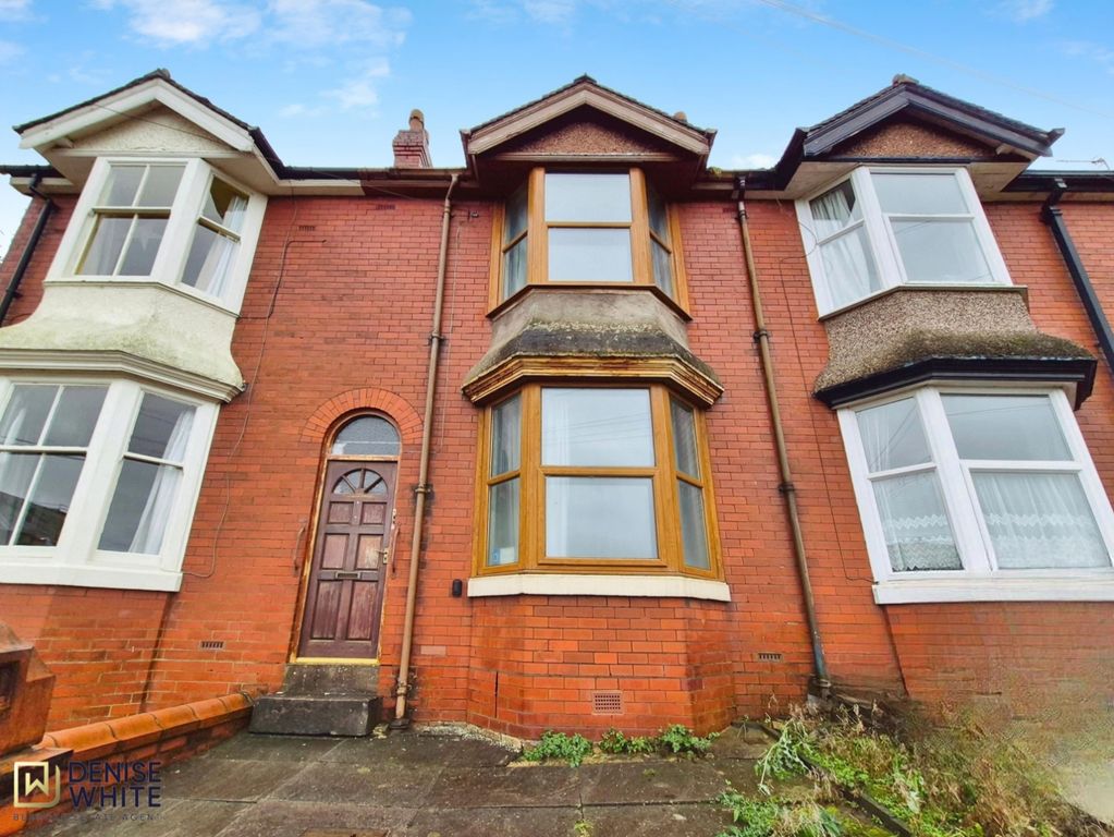 Property photo 2 of 23 Front Aspect