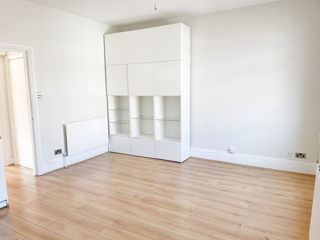 Property photo 2 of 7 Open Plan Living Room/Kitchen