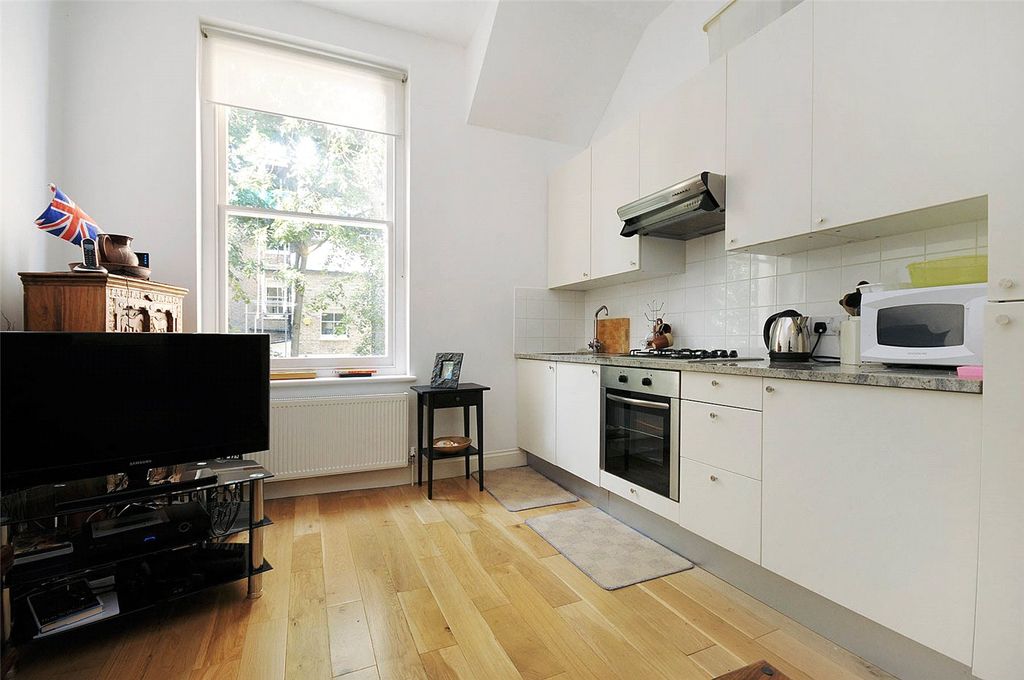 Property photo 2 of 5 Picture No. 07