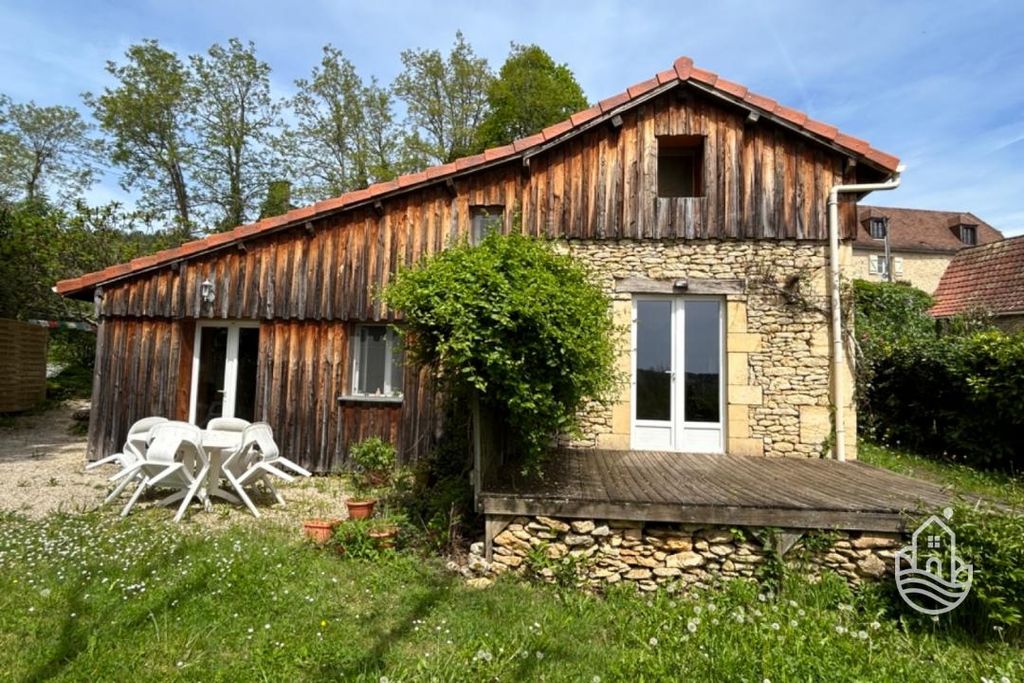 Property photo 1 of 15 Main Exterior View