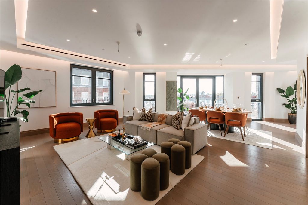 Property photo 2 of 21 Reception Room