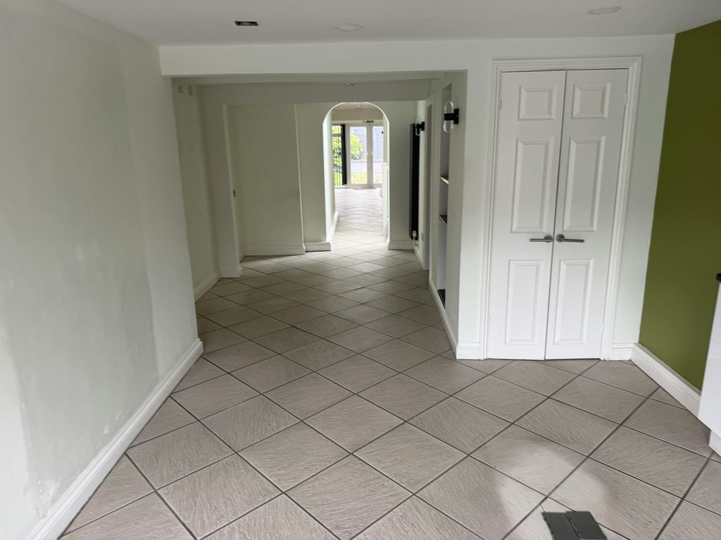 Property photo 2 of 6 Img_2855.Jpg