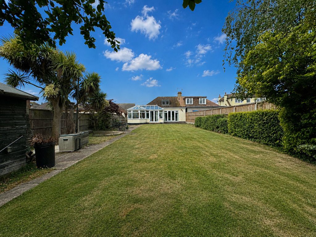 Property photo 2 of 23